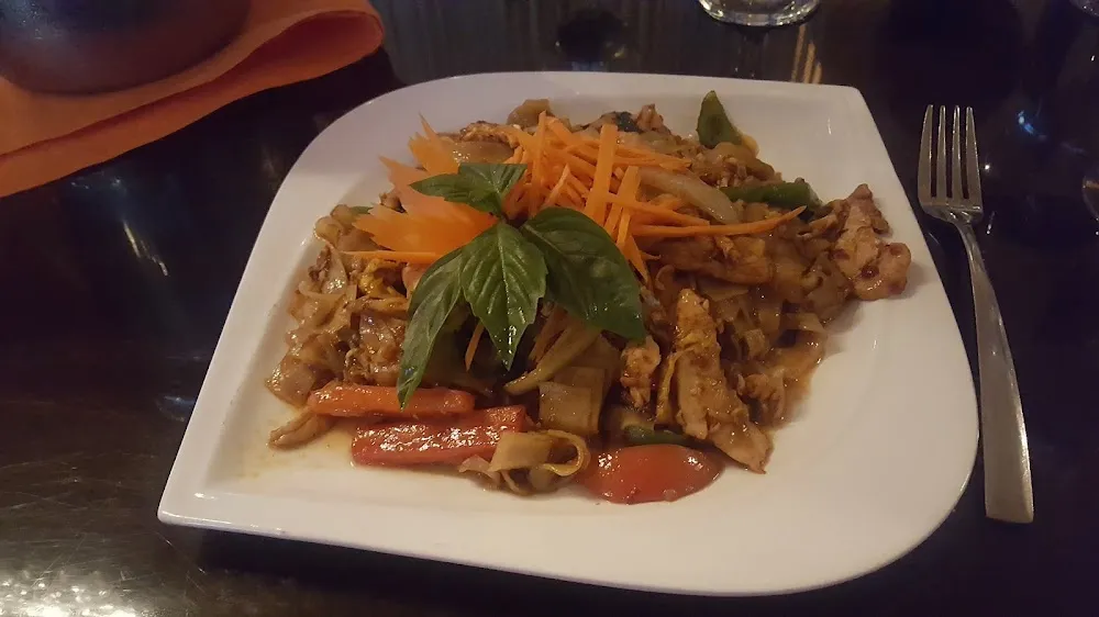 Drunken Noodles