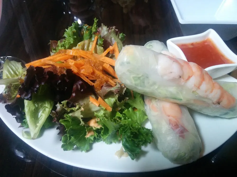 Fresh Shrimp Rolls